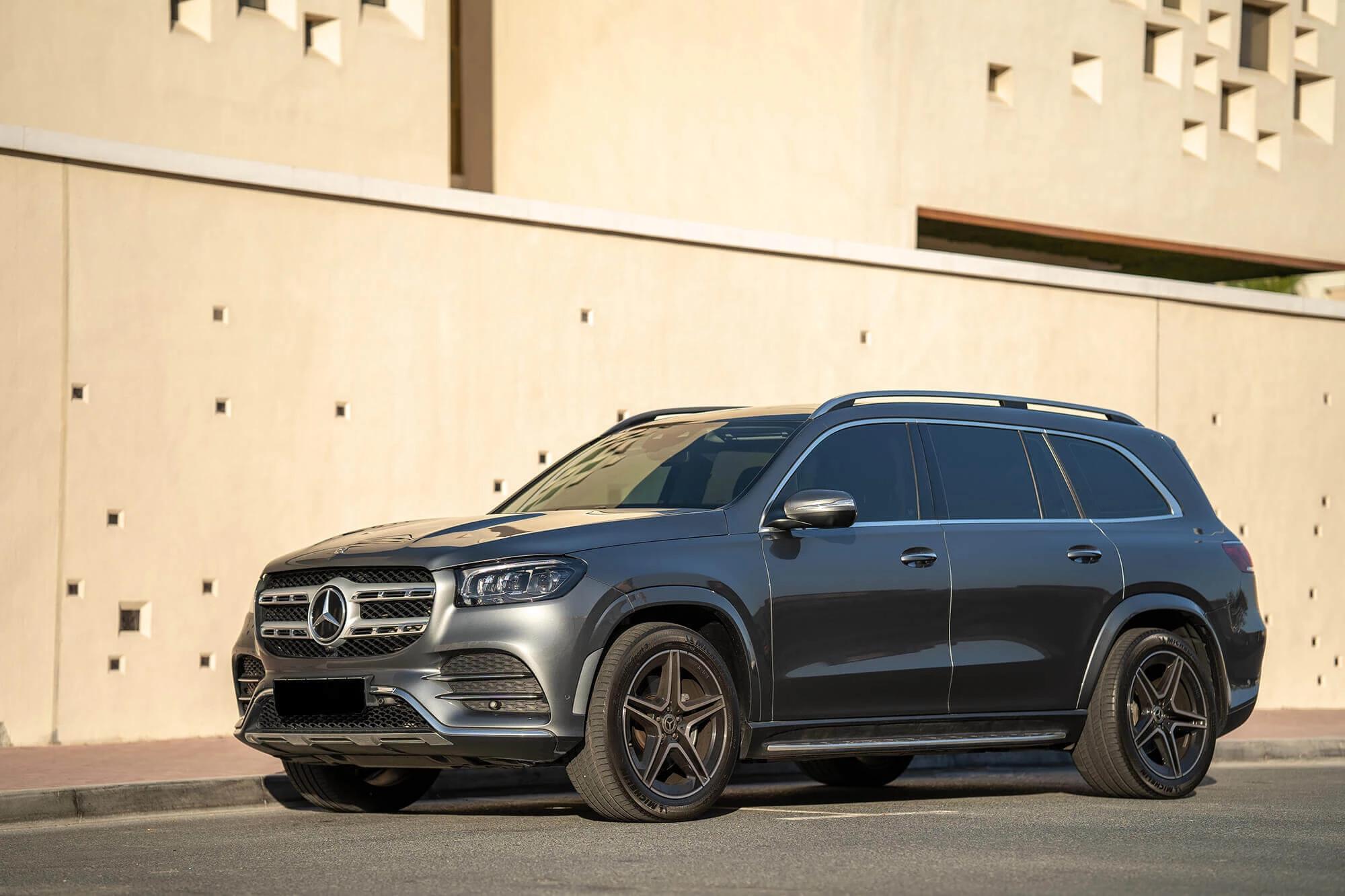 Location Mercedes GLS en Suisse, un SUV spacieux et haut de gamme