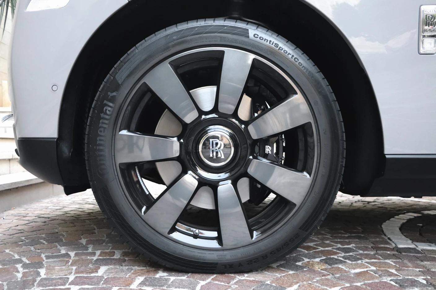 Rolls Royce Cullinan – Des Jantes Flottantes Rolls-Royce