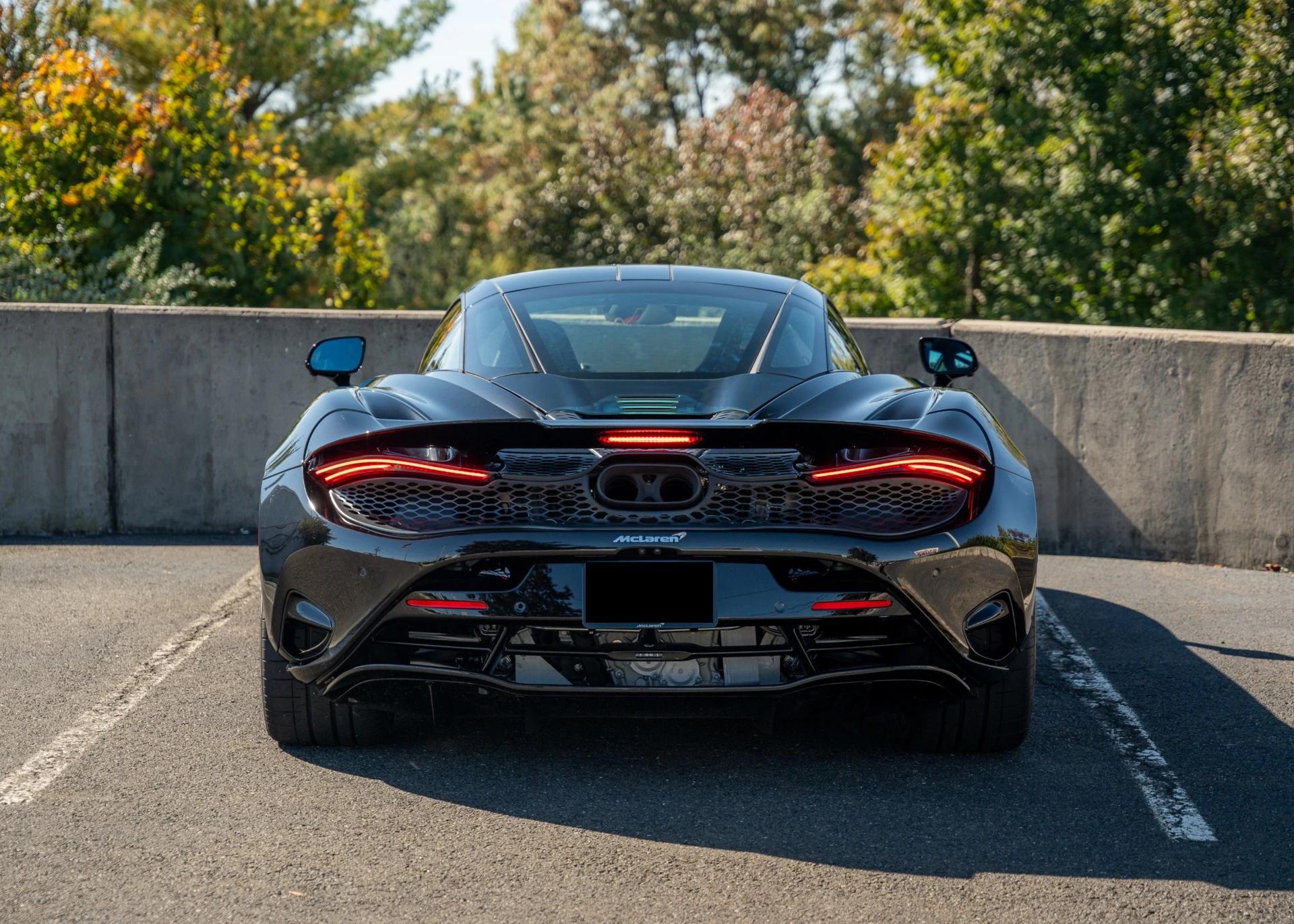 Mclaren 750S – Échappement Central en Titane : Une Sonorité Plus Agressive et Enivrante