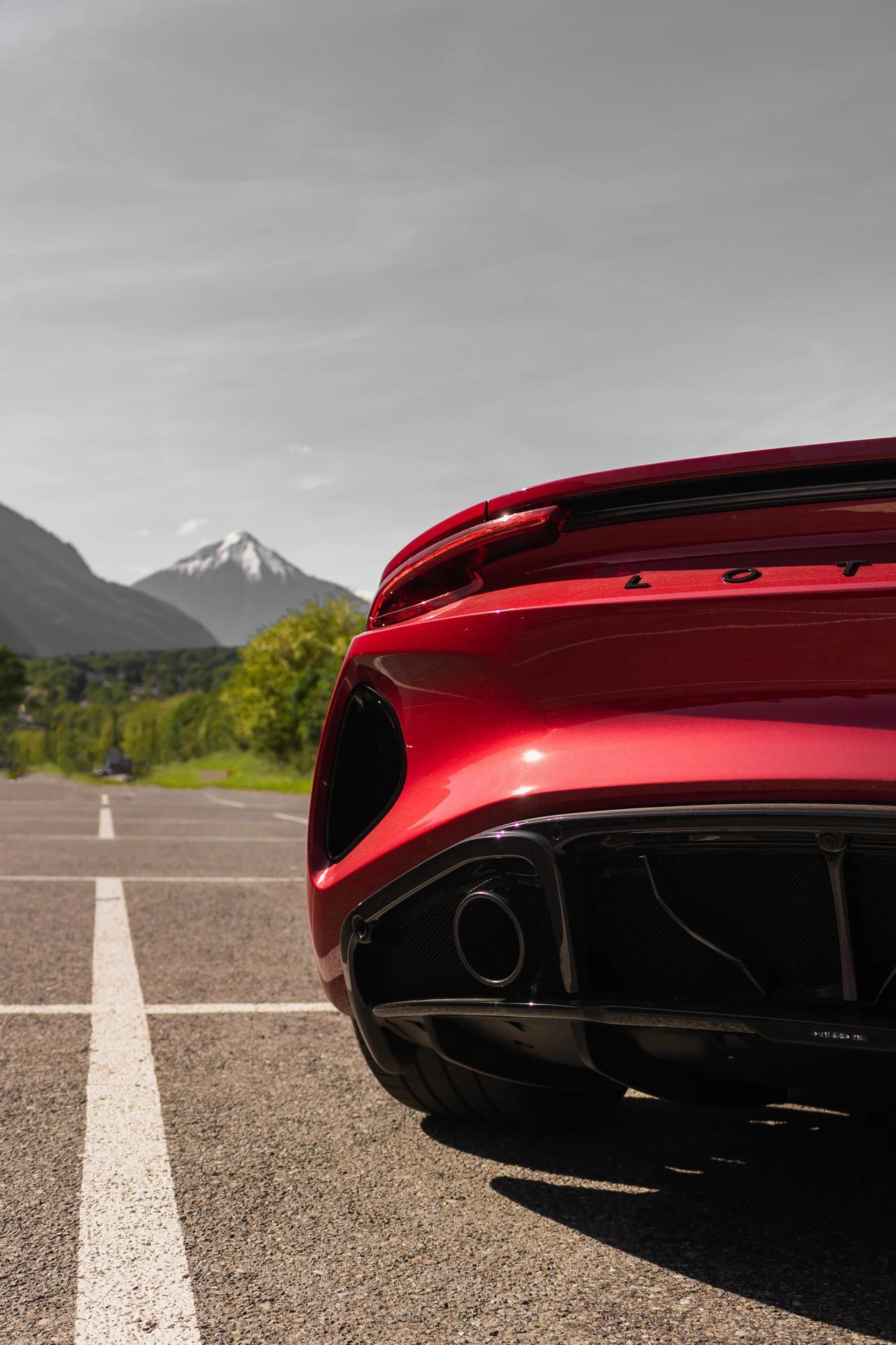 Lotus Emira – Un diffuseur arrière fonctionnel et spectaculaire