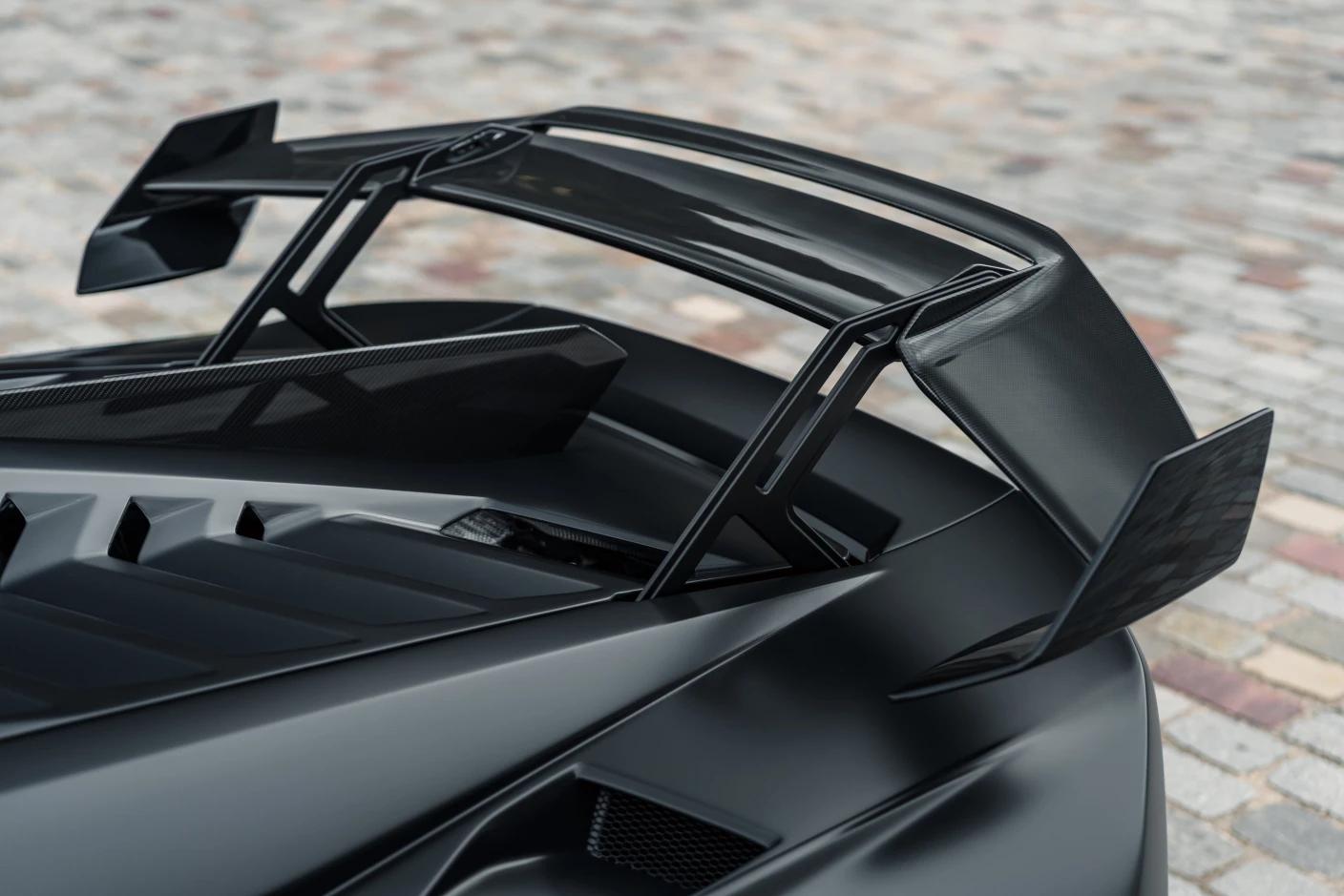 Lamborghini Huracan STO – Aileron Arrière Réglable Manuellement