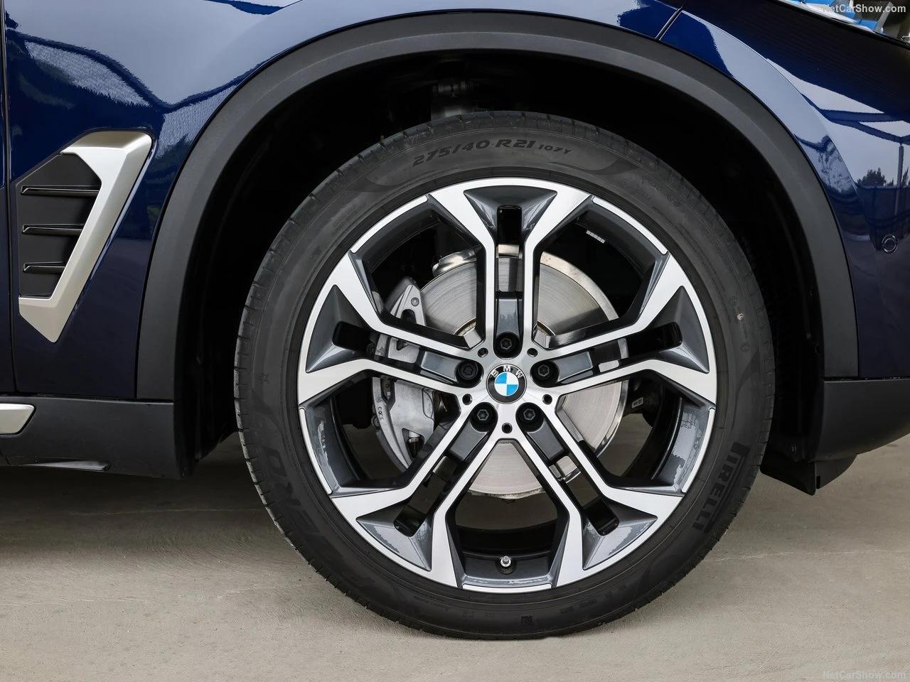 BMW X5 xDrive 40i – Suspension pneumatique pour un confort de conduite incomparable