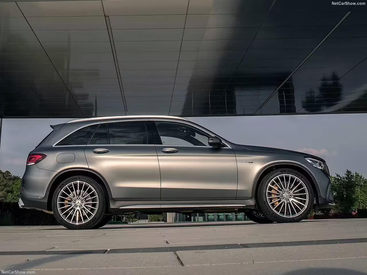Mercedes GLC 63s Coupé en location à Genève – Astral Motorclub