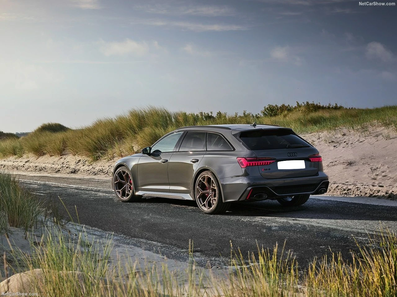 Location Audi RS6 Performance pour événements exclusifs à Genève, voiture de luxe haute performance