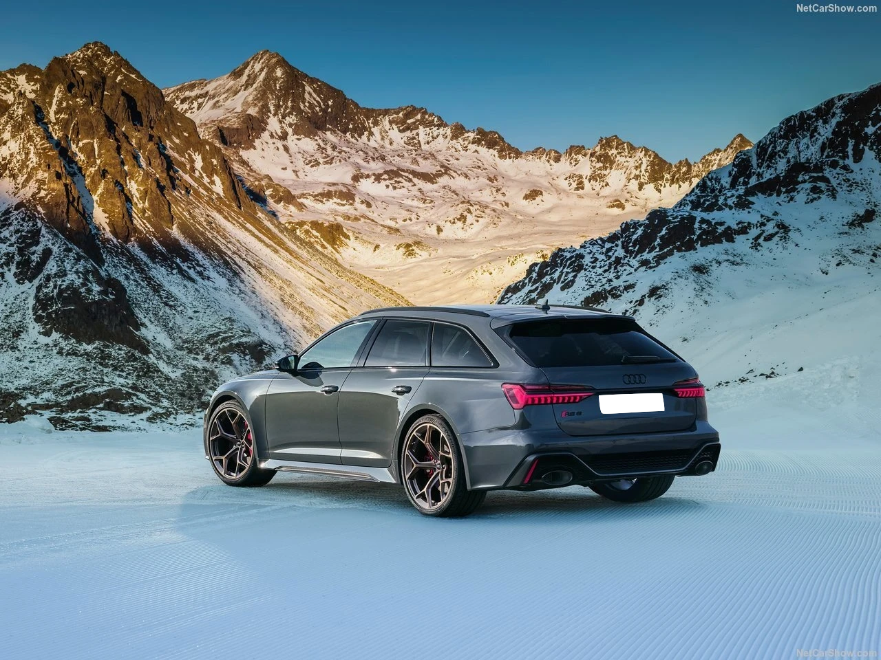 Location Audi RS6 Performance en Suisse avec Astral Motorclub