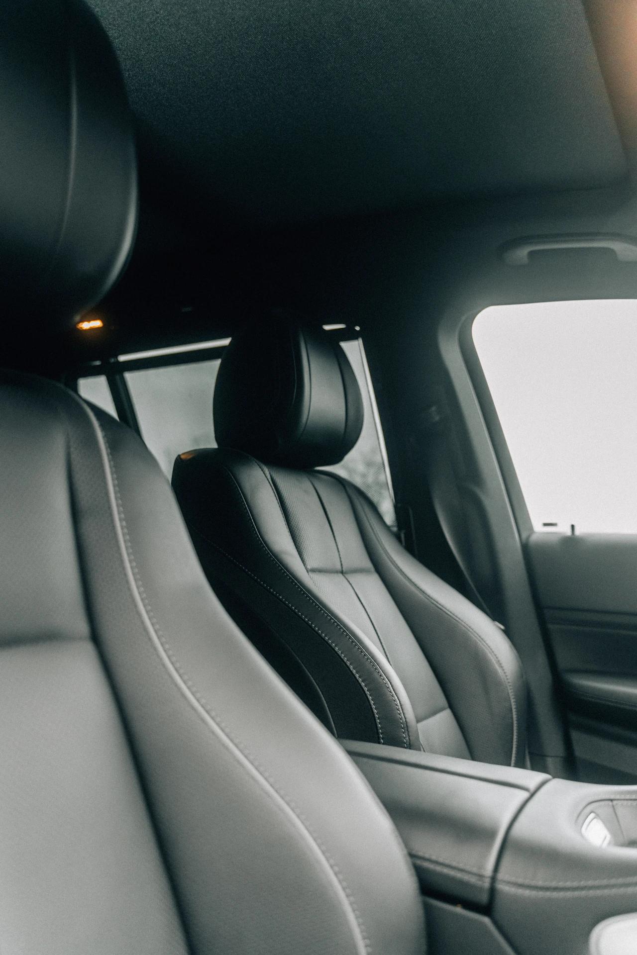 Mercedes-Benz GLS 580 – Un toit ouvrant panoramique XXL