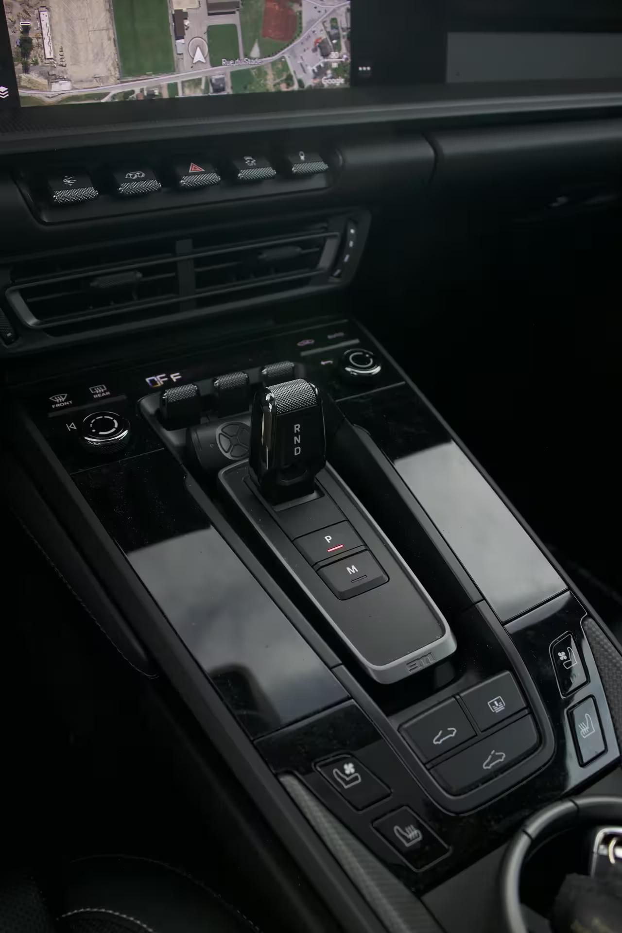 Console centrale Porsche 911 noire