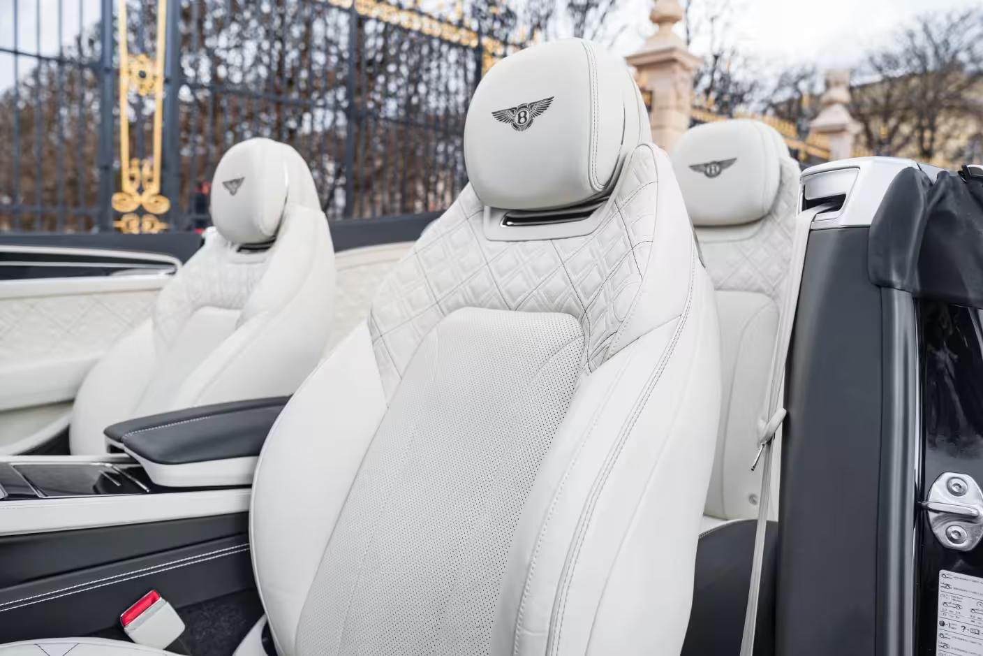 Sièges en cuir de la Bentley Continental GTC