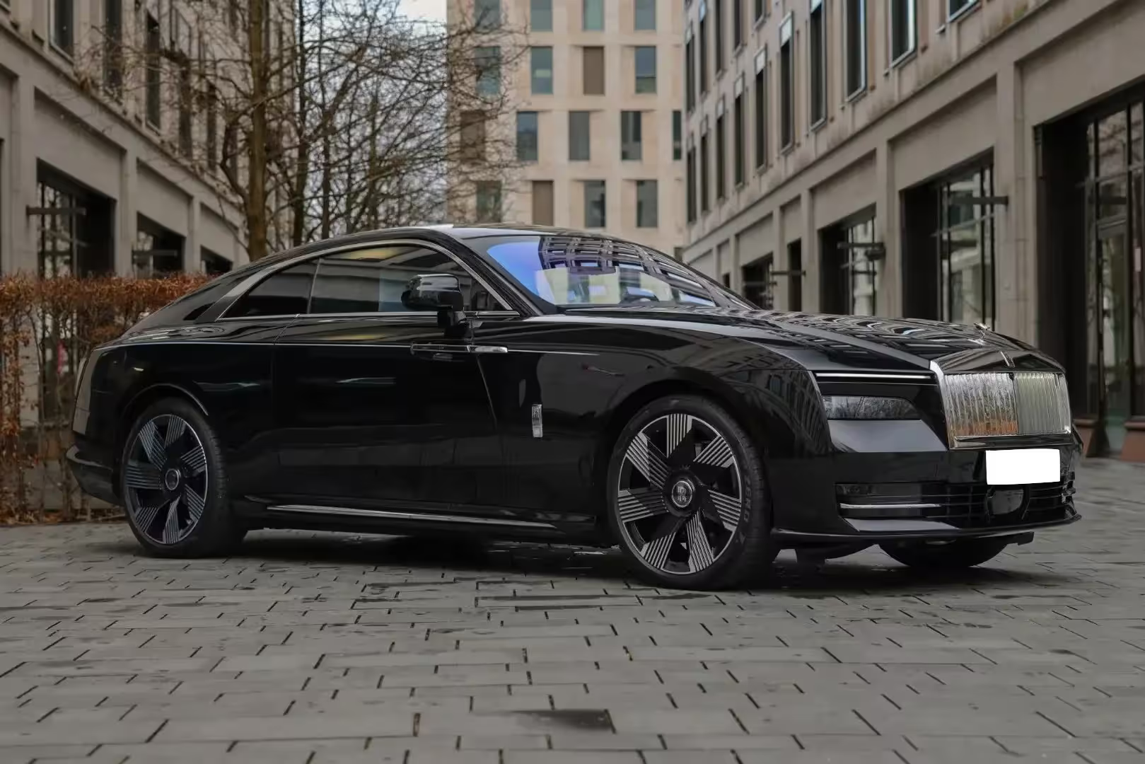 Rolls Royce Spectre en location à Genève – Astral Motorclub