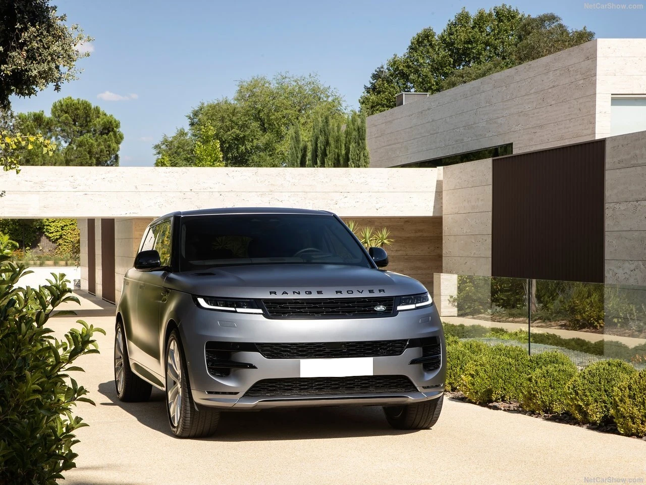 Range Rover Sport P460e en location à Genève – Astral Motorclub
