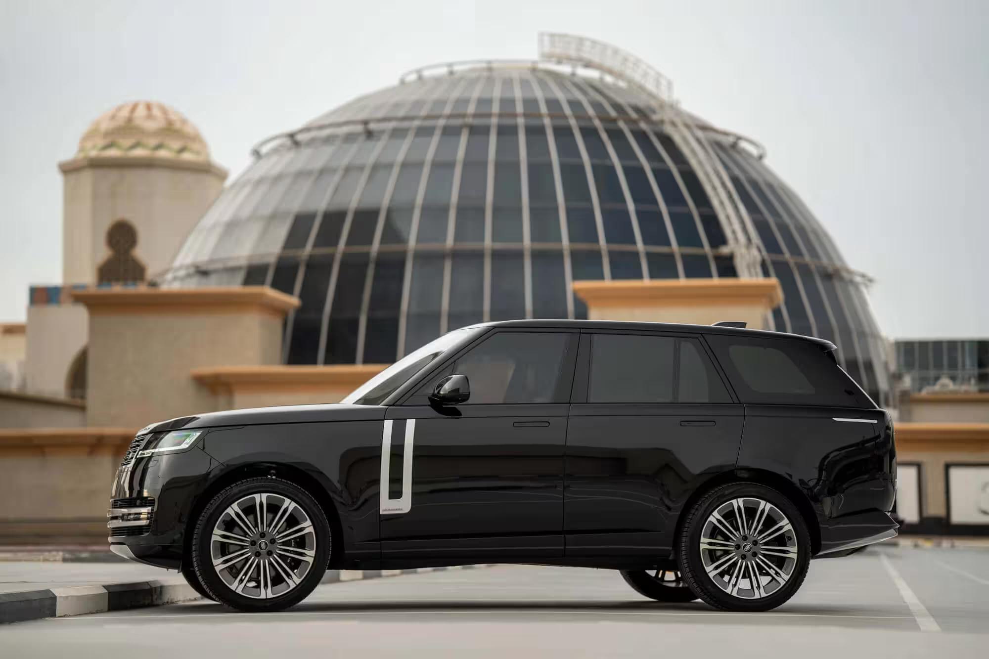 Range Rover D350 Autobiography – Design extérieur raffiné avec finition Autobiography