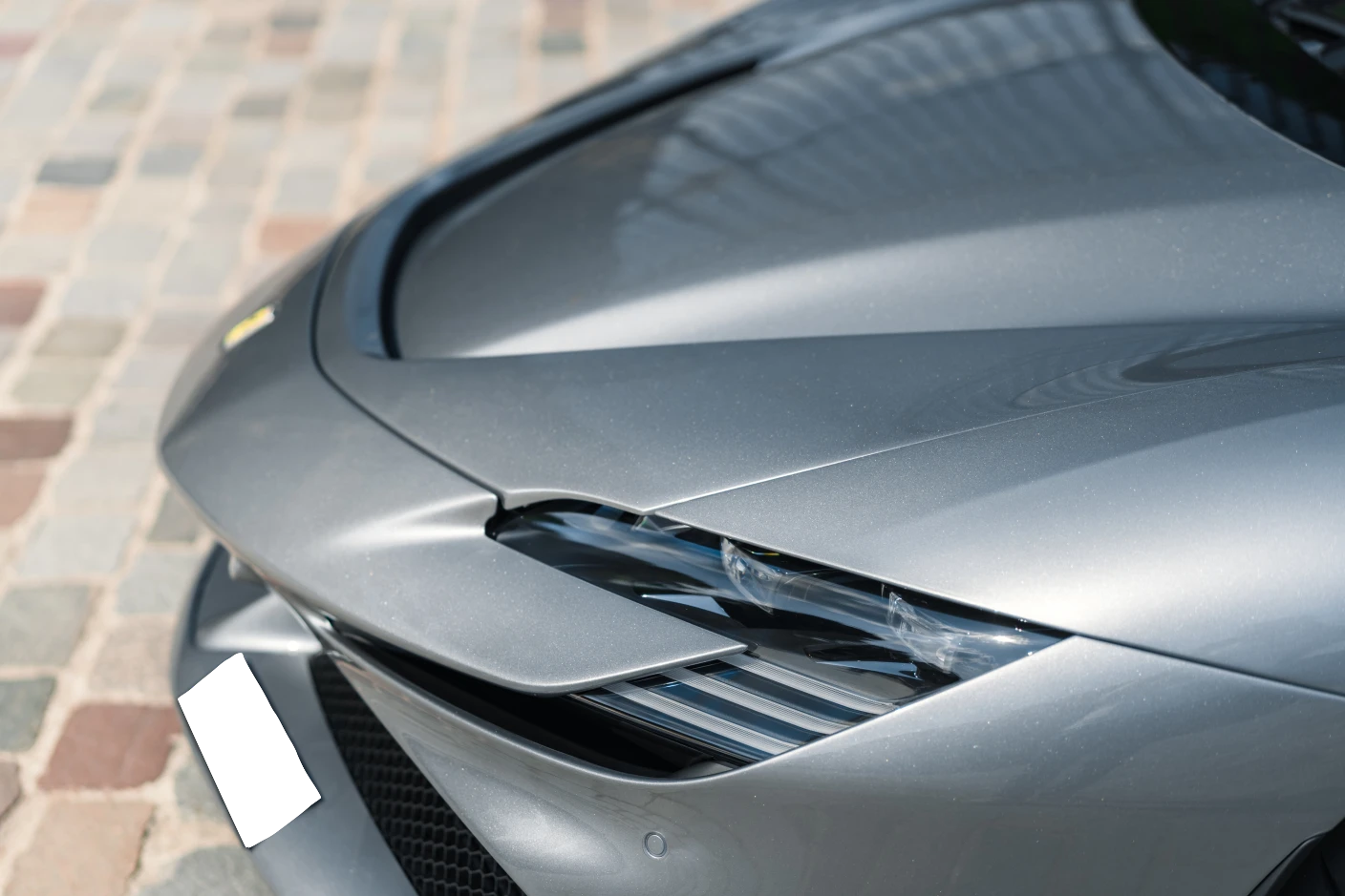 Ferrari SF90 Stradale – Une Face Avant Inspirée de la F1
