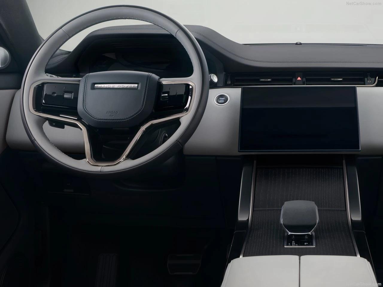 Louez un Range Rover Evoque en Suisse, le SUV de luxe idéal pour rouler avec élégance