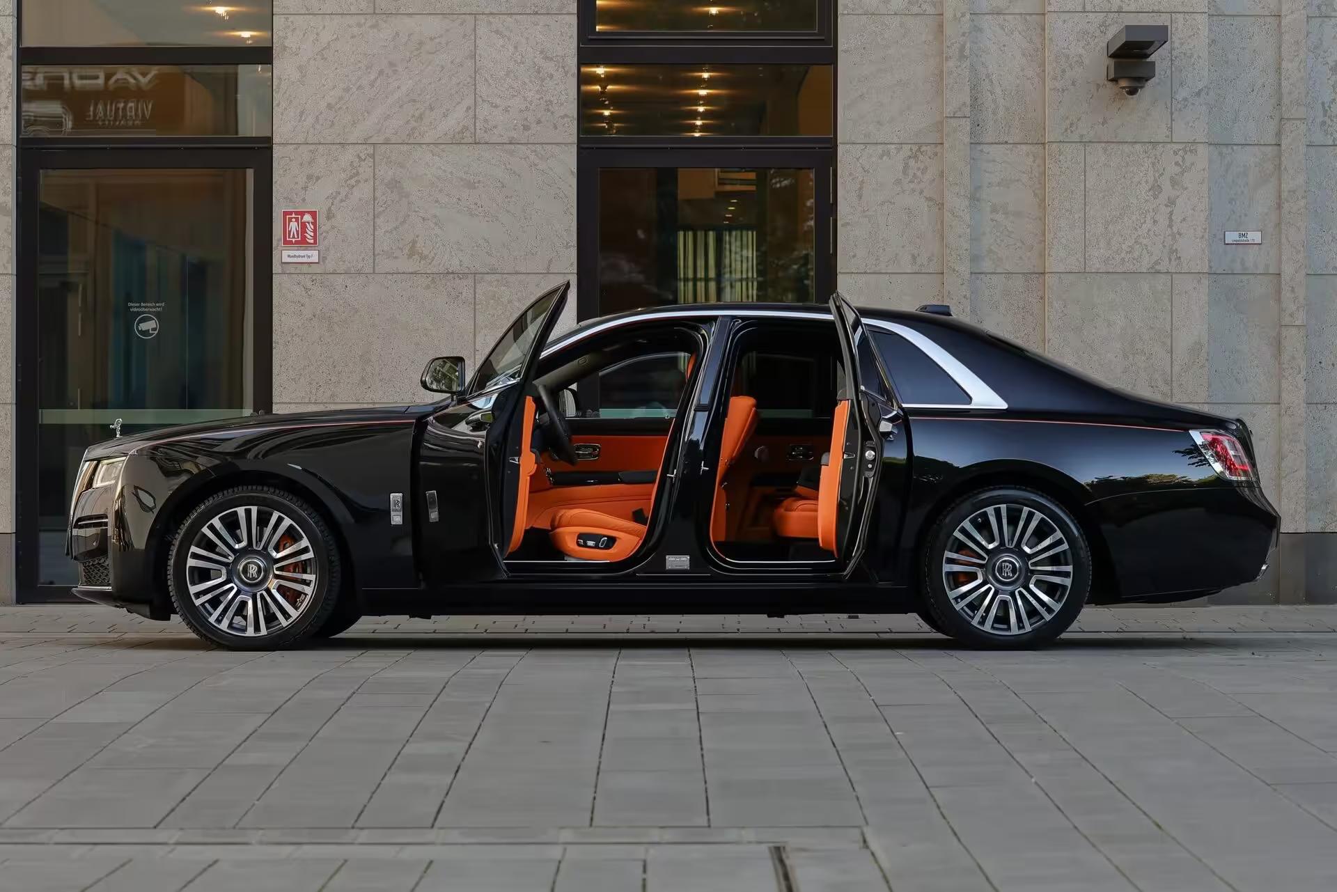 Louez une Rolls-Royce Ghost à Genève - Luxe, élégance et raffinement absolu