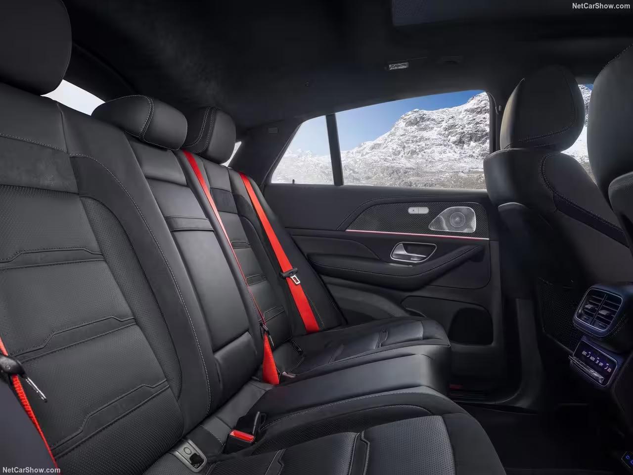 Louez un Mercedes GLE 53 AMG pour un mariage ou un événement à Genève, SUV exclusif