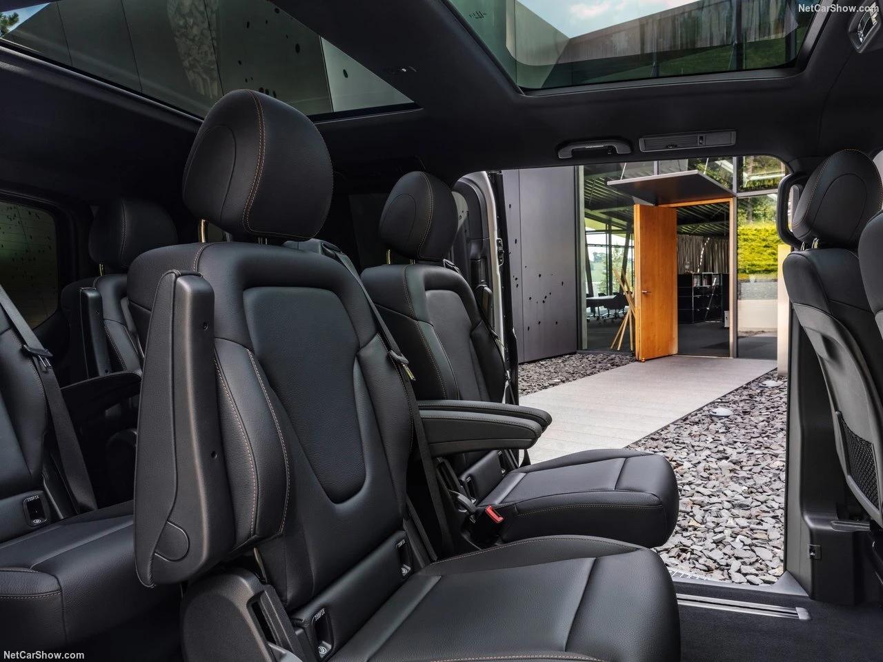 Intérieur Van électrique Mercedes
