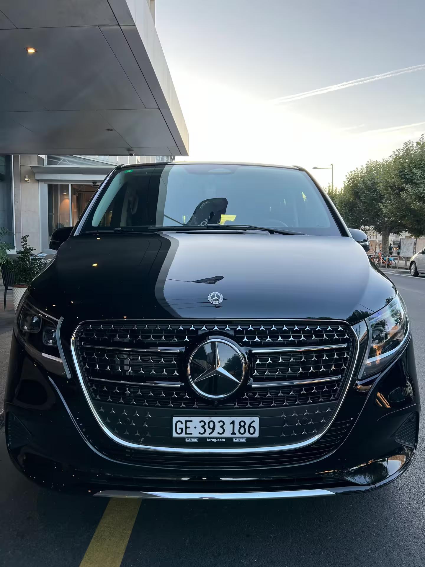 Mercedes-Benz Viano – Éclairage LED intelligent pour une visibilité optimale