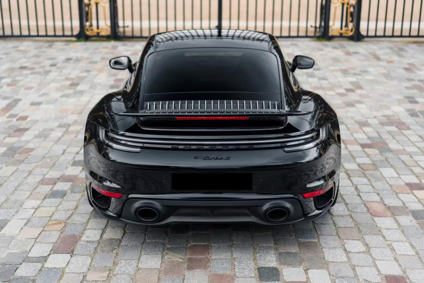 Porsche 911 Turbo S en location à Genève – Astral Motorclub
