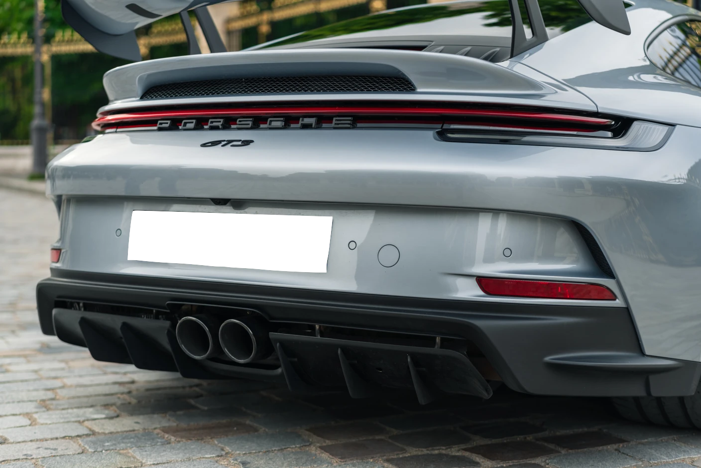 Porsche 911 GT3 – Diffuseur Fonctionnel pour une Aérodynamique Optimale