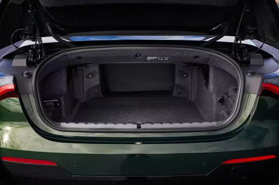Location BMW M440i en Suisse : une expérience sportive et dynamique