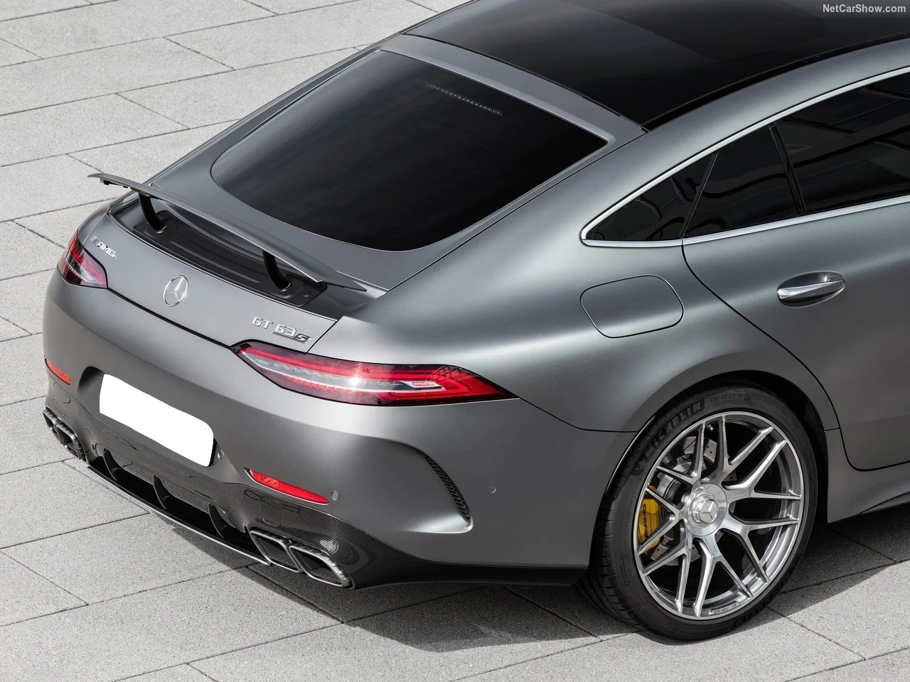 Mercedes GT63S – Système de freinage céramique haute performance AMG