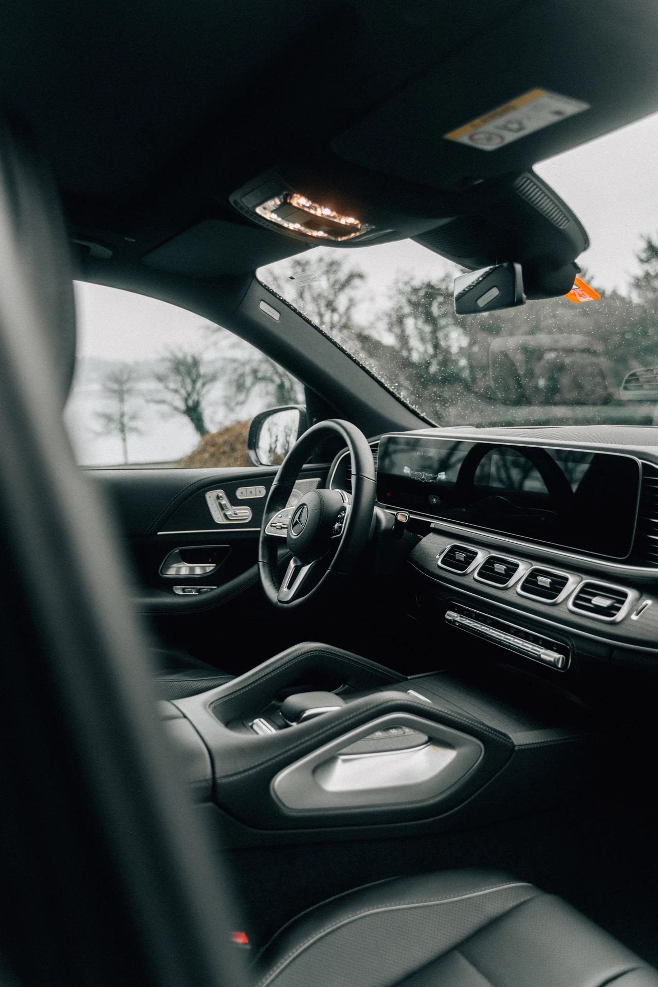 Location Mercedes-Benz GLS 580 en Suisse avec Astral Motorclub