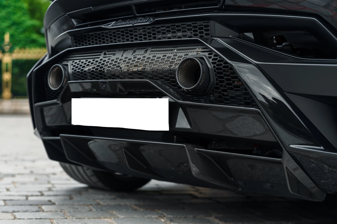 Diffuseur en carbone de la Lamborghini STO