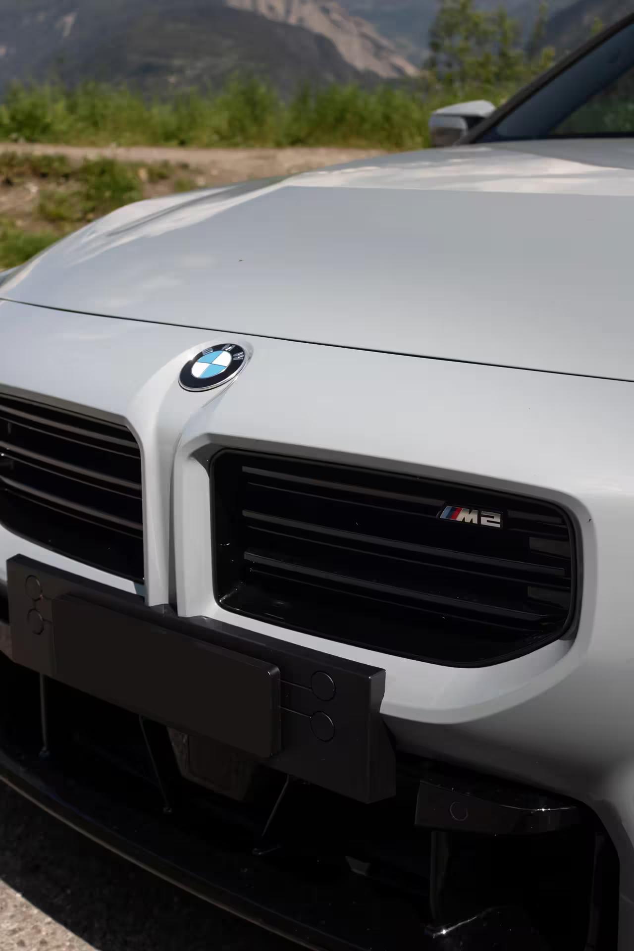 BMW M2 Competition – Nouvelle calandre élargie