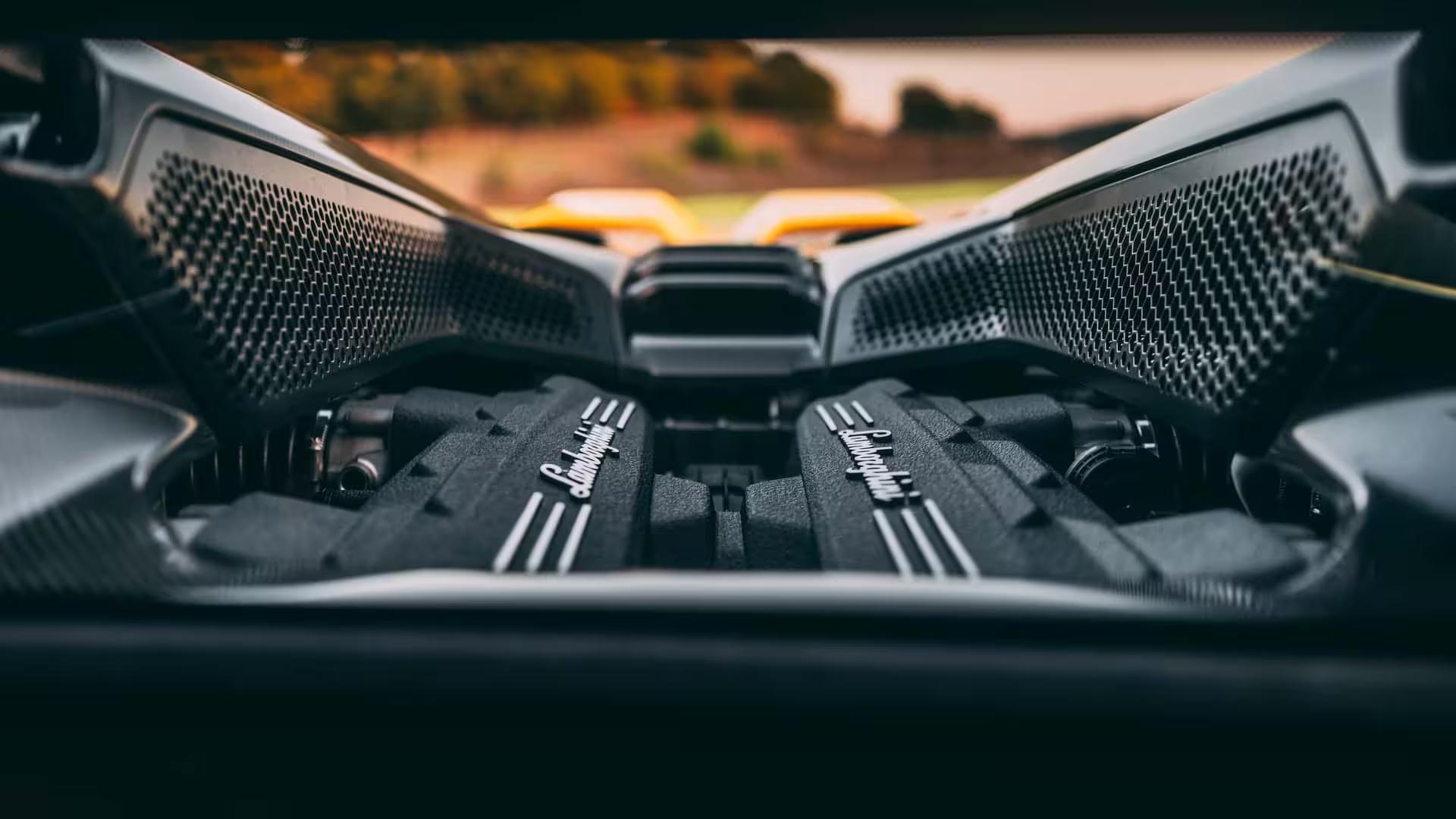 Lamborghini Revuelto – Un système de transmission intégrale électrifié