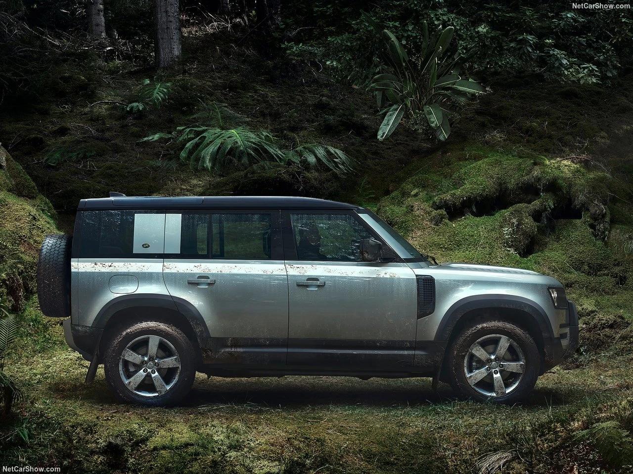 Location de Land Rover Defender à Genève et en Suisse, véhicule tout-terrain de luxe.