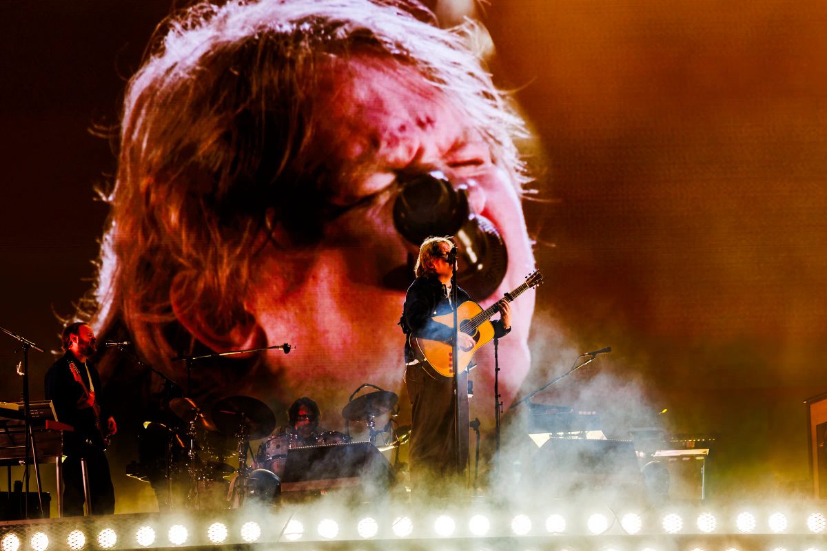 Lewis Capaldi performing on MAYHEM at Hullabaloo 2026.