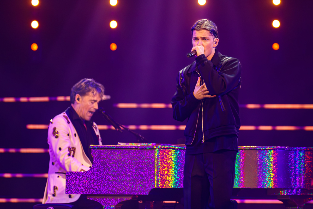 LUUK en Jeroen van der Boom tijdens het optreden op RTM Stage bij The Pianoman Live 2025.
