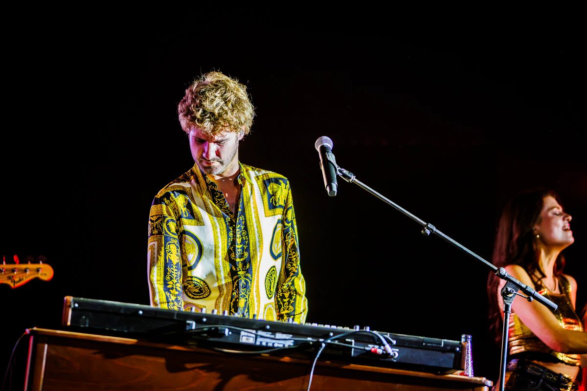 Thijs Boontjes tijdens het optreden op Go-Tan Stage bij Appelpop 2026.