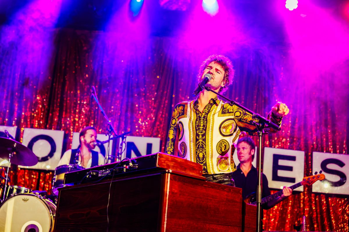 Thijs Boontjes tijdens het optreden op Go-Tan Stage bij Appelpop 2026.