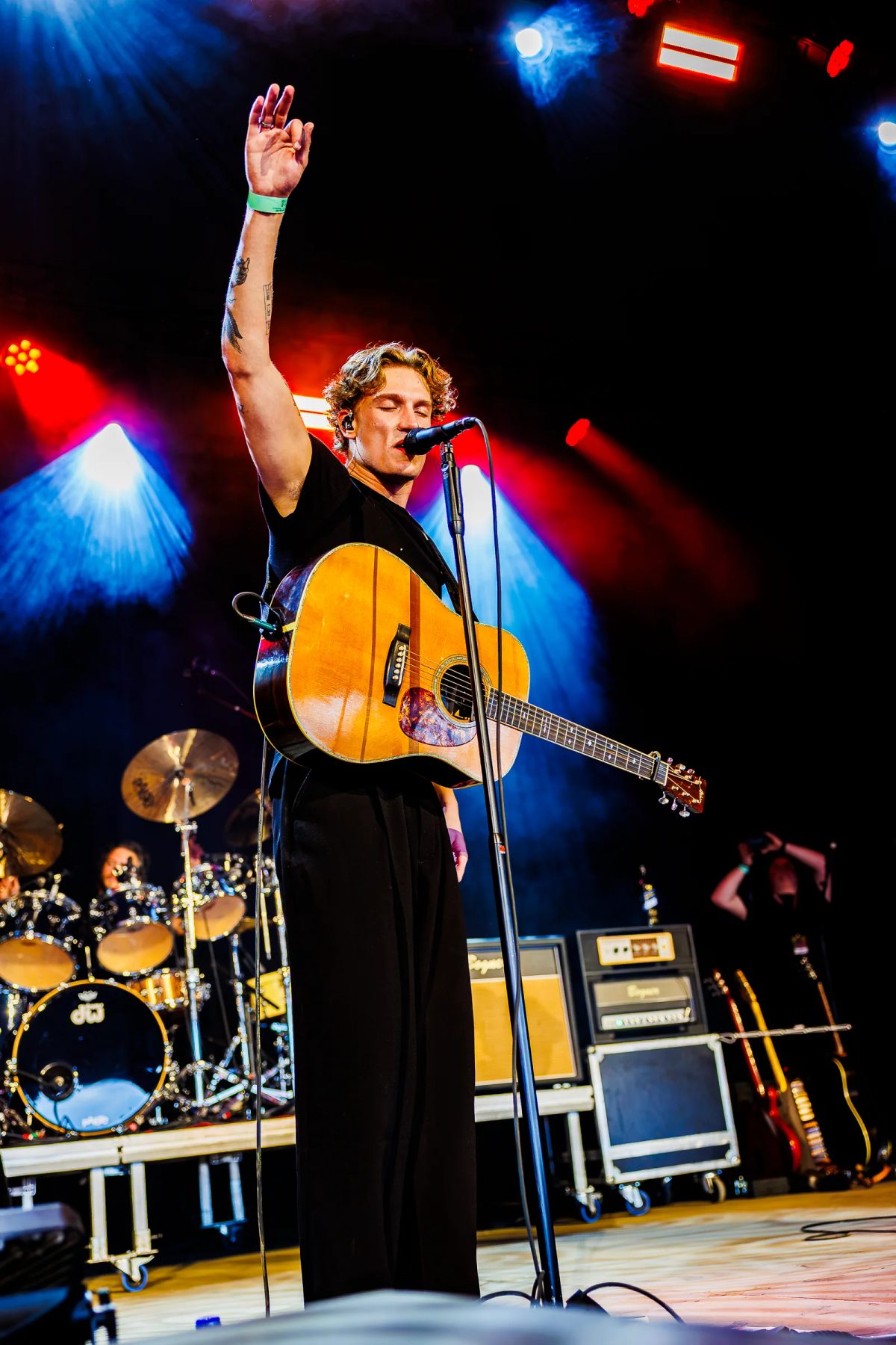 Micha tijdens het optreden op Go-Tan Stage bij Appelpop 2026.