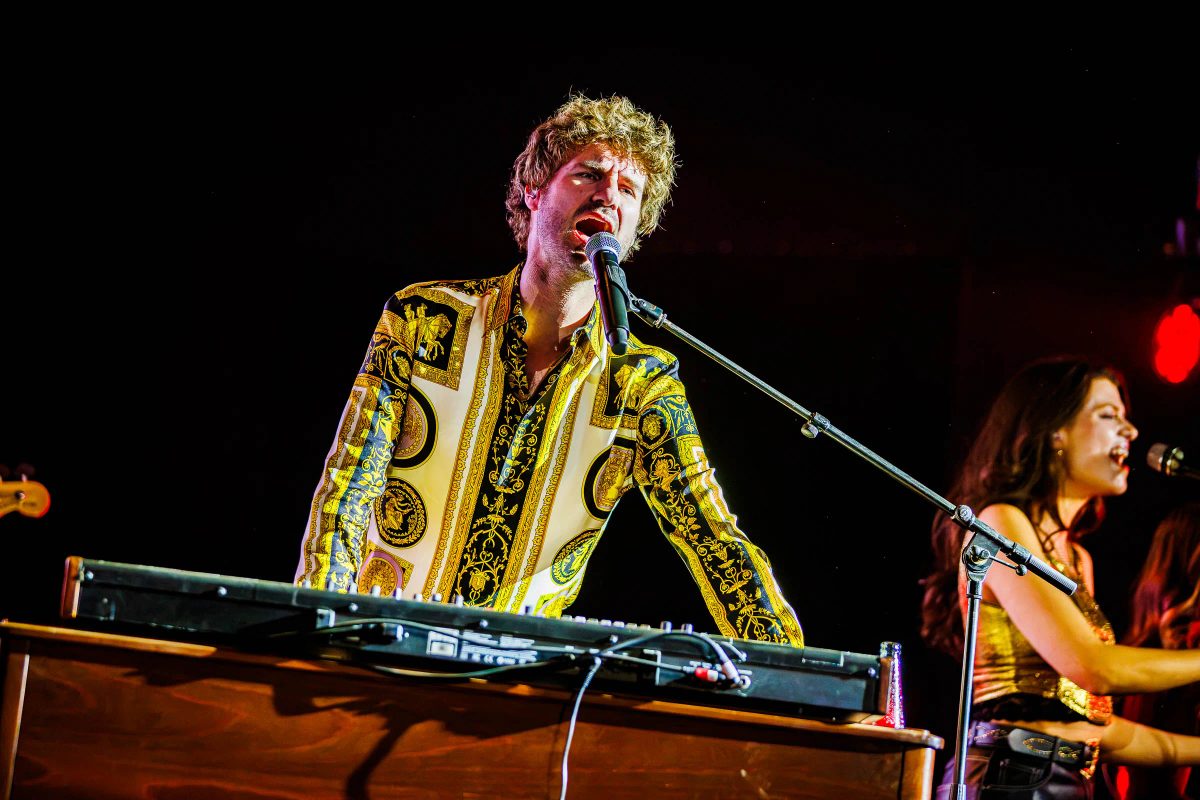 Thijs Boontjes tijdens het optreden op Go-Tan Stage bij Appelpop 2026.