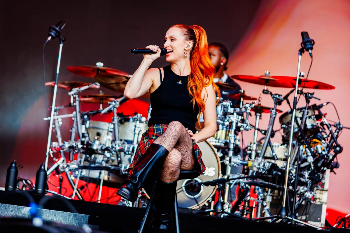 Sugababes tijdens het optreden op Mayhem bij Hullabaloo 2025.