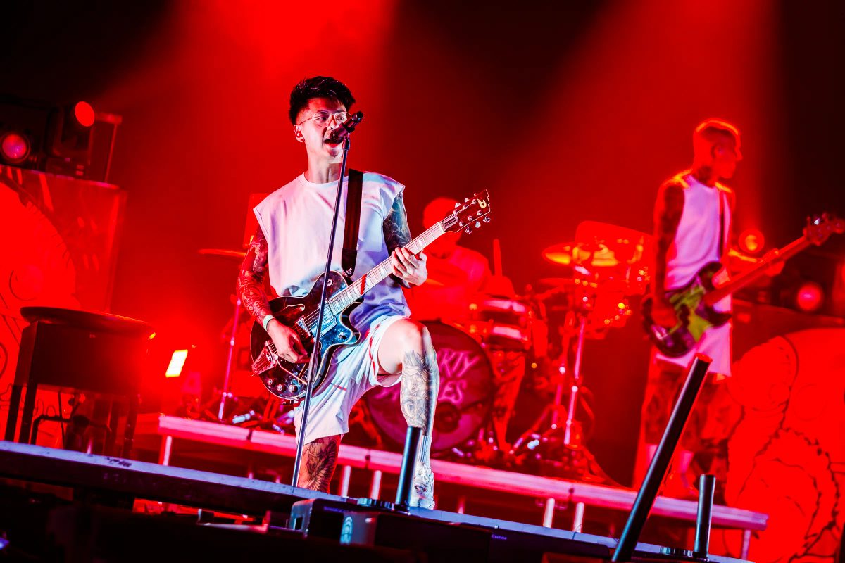 The Dirty Daddies en Sun Park tijdens het optreden op Mainstage bij Appelpop 2026.