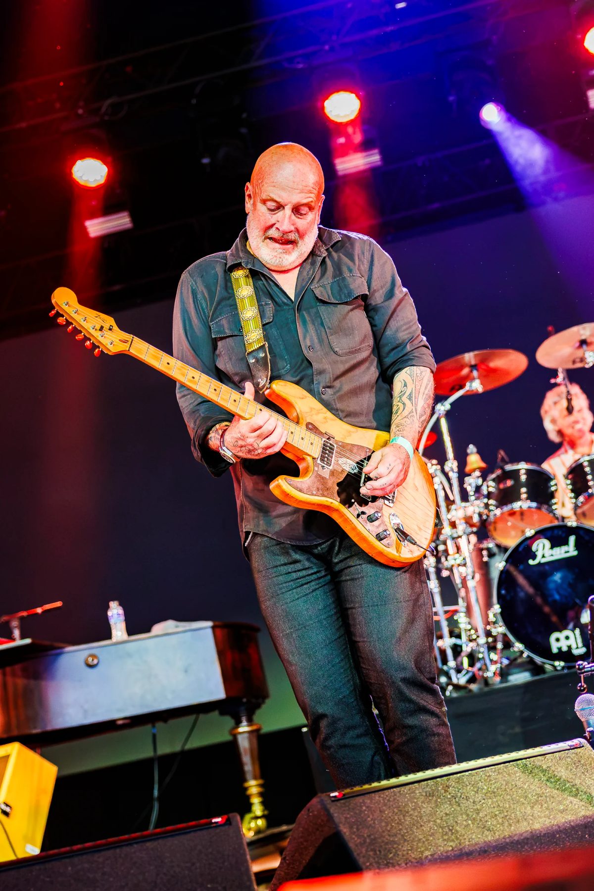 Paskal Jakobsen (BLØF) tijdens het optreden op Mainstage bij Appelpop 2026.