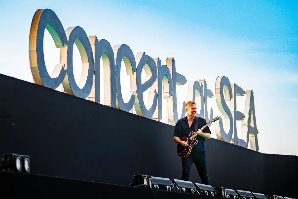 Kensington tijdens het optreden op Zeeland bij Concert at SEA 2026.