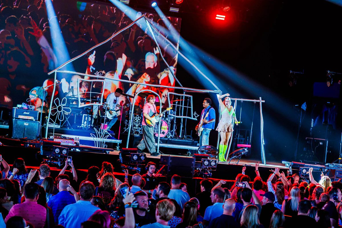 Bente tijdens het optreden op Mainstage bij Appelpop 2026.