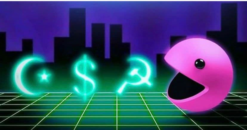 Une image d'un personnage ressemblant à un pacman sur un fond de fashwave. Pacman est sur le point de manger un marteau et une faucille fluorescents, un signe dollar, un croissant et une étoile.