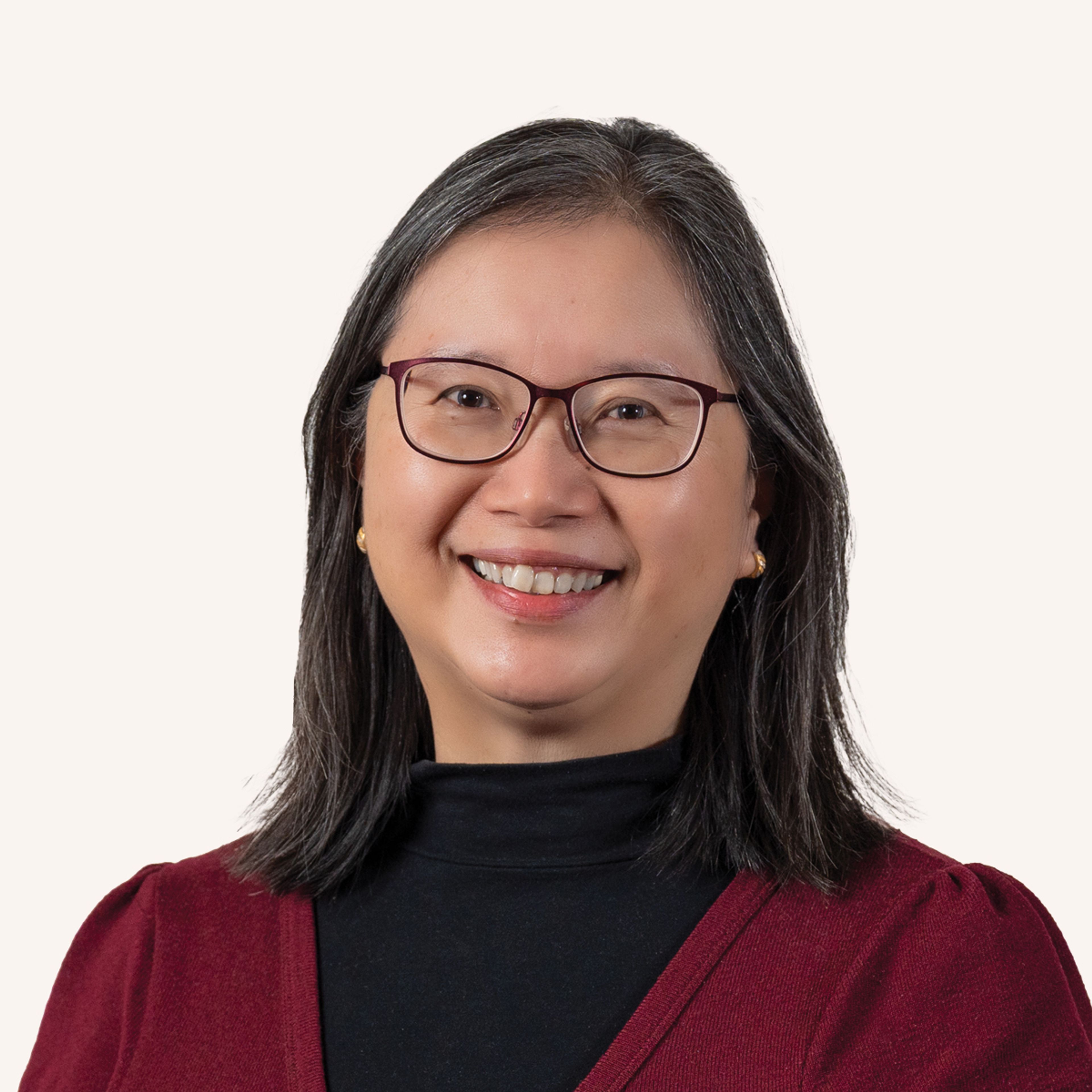 Dr Jennifer Han