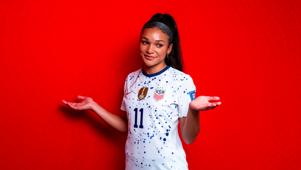 A spicy College Football Playoff selection & kickin’ it with USWNT star Sophia Smith