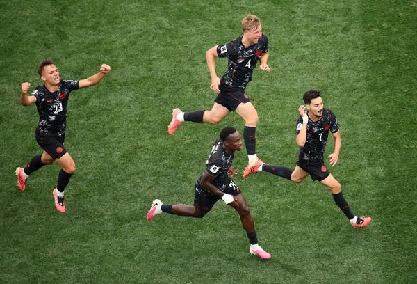 CanMNT kicks off knockout rounds with stoppage time winner