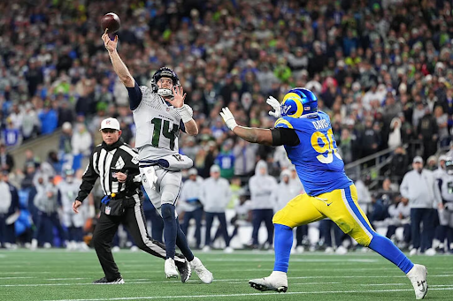 Division races heat up ahead of Week 16 action