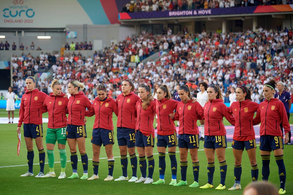  The rumor mill strikes again: Ime Udoka’s suspension and the Spanish women’s soccer standoff