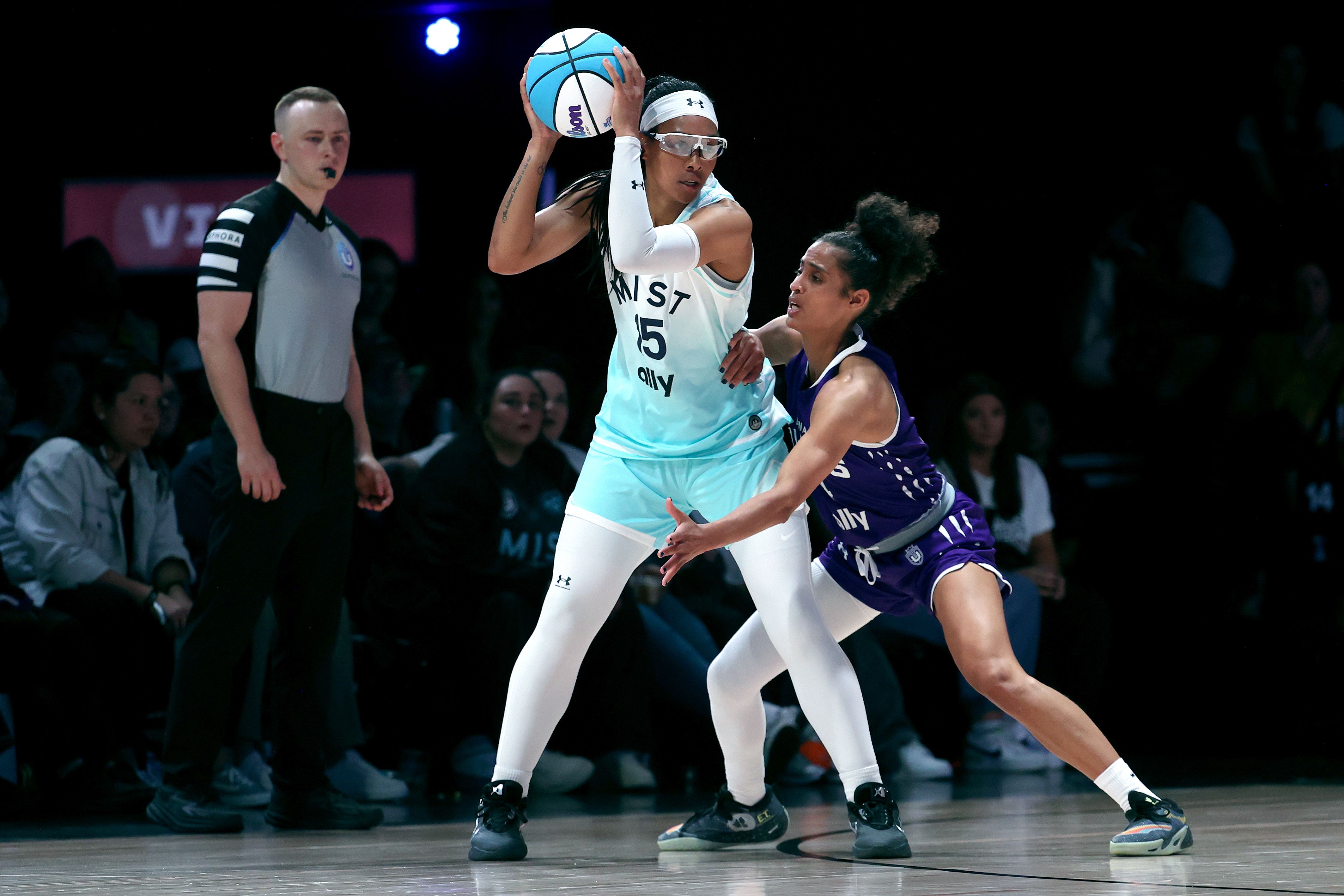  Back to business: What’s happening in Unrivaled and the PWHL?