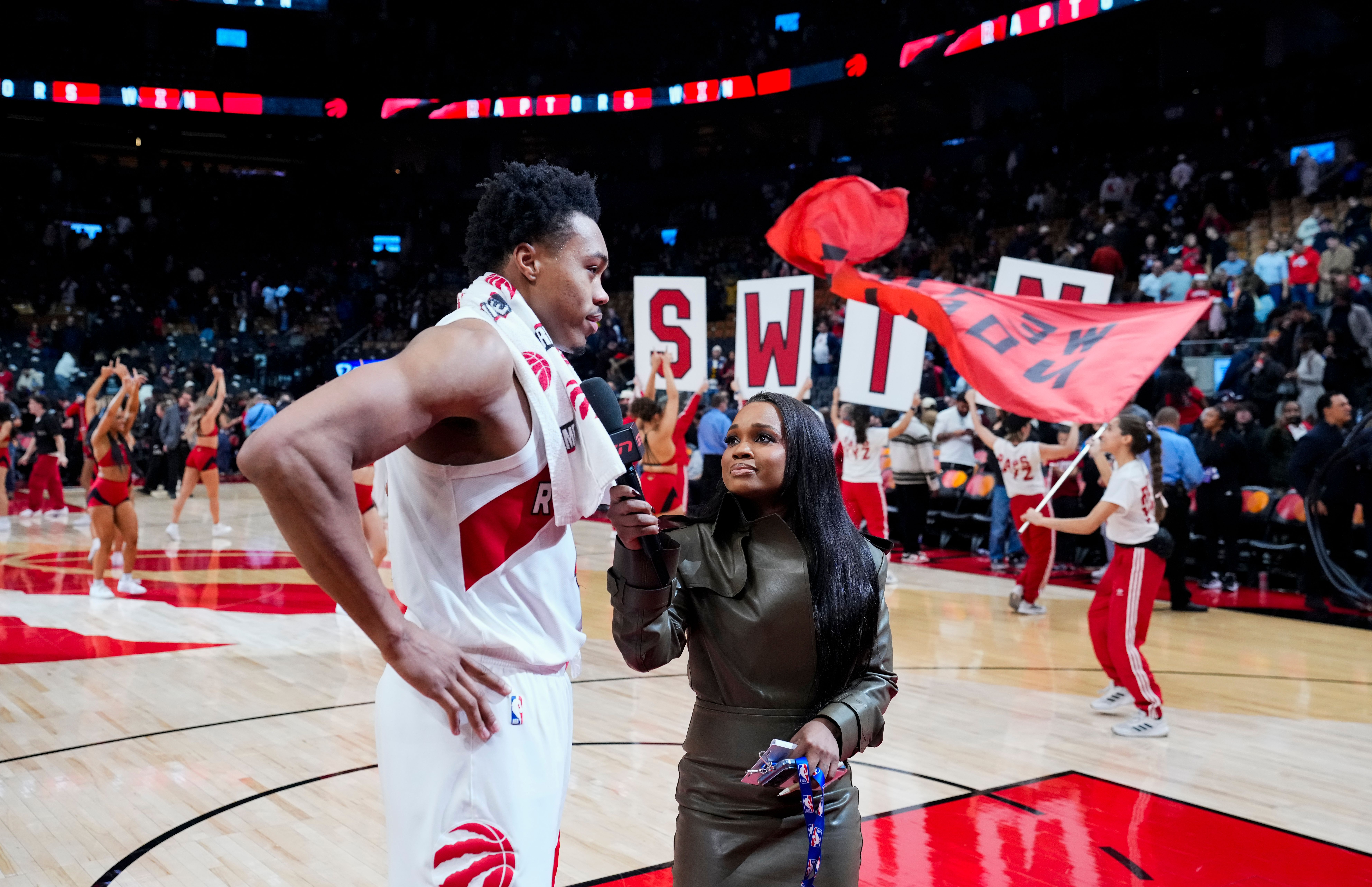  WNBA sideline reporter Kayla Grey has some advice for the Indiana Fever