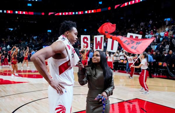 WNBA sideline reporter Kayla Grey has some advice for the Indiana Fever